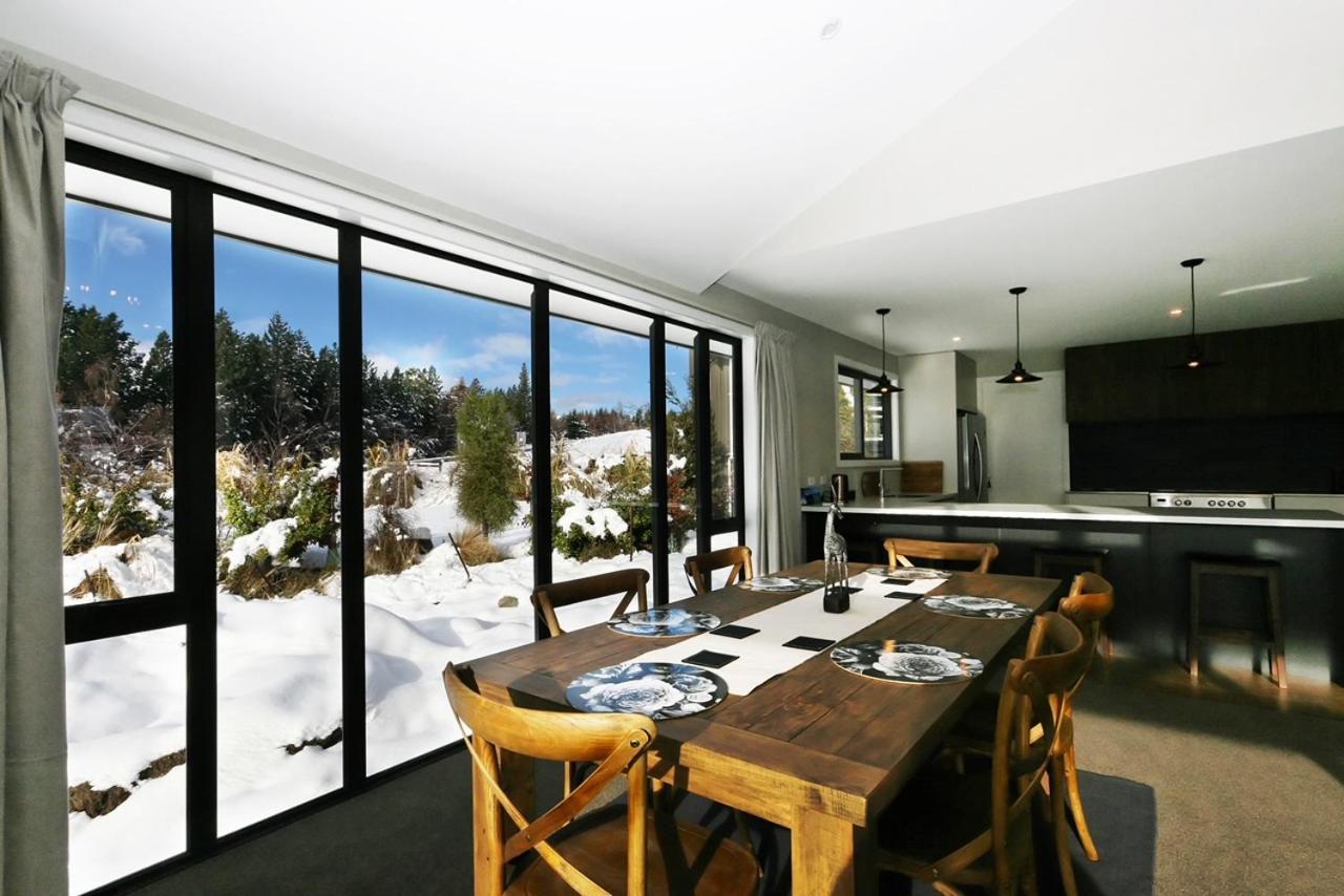 Lake Views At Antler Lodge Lake Tekapo Ngoại thất bức ảnh